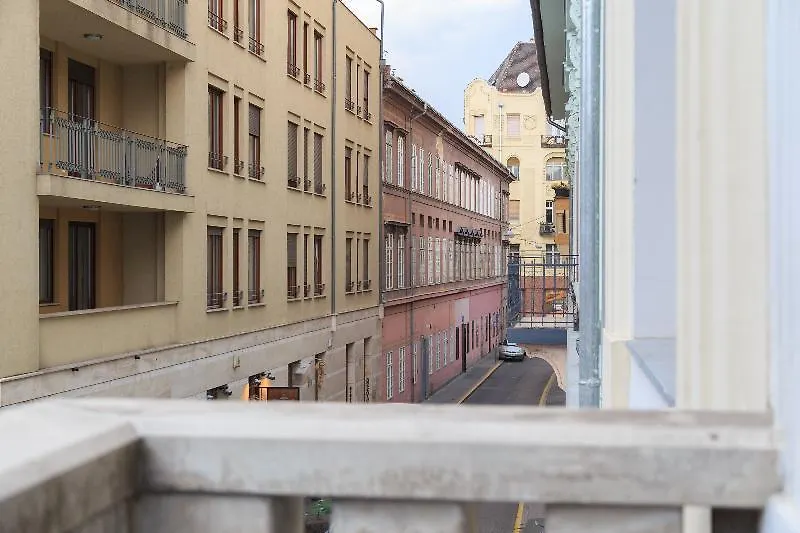 Hotel Mika Downtown Budapeszt Węgry