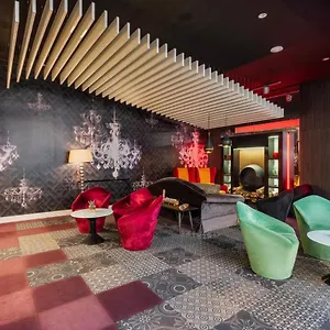 Parlament Hotel